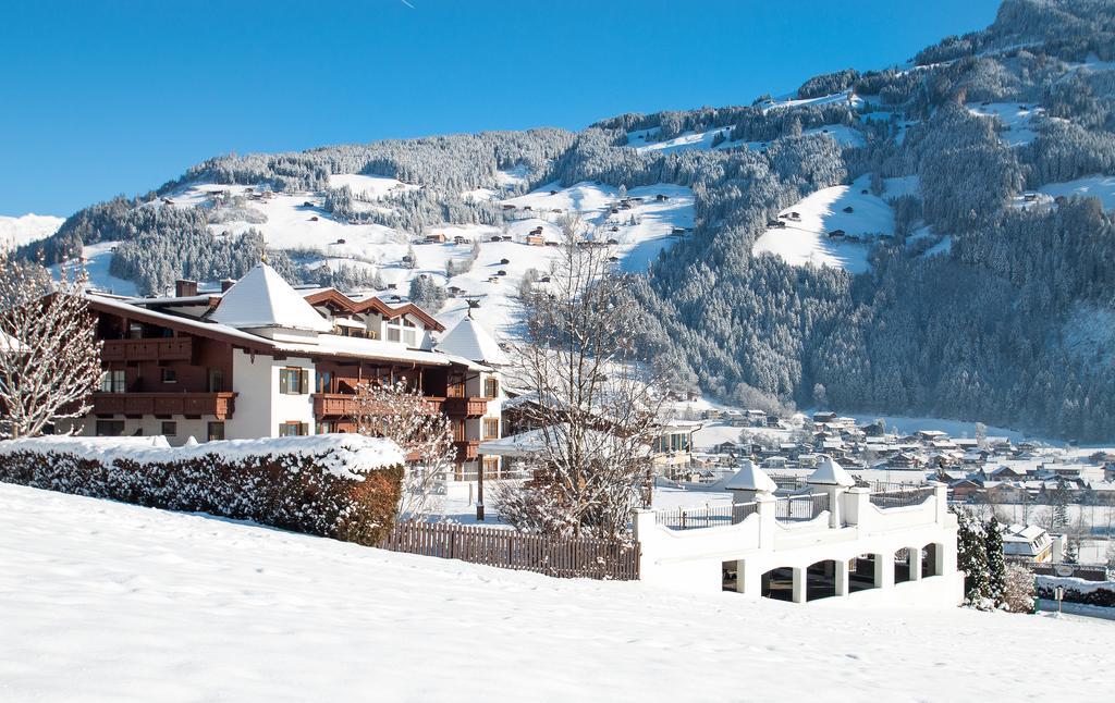 Hotel Alpenblick Zillertal Hippach Eksteriør billede