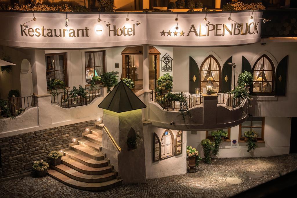 Hotel Alpenblick Zillertal Hippach Eksteriør billede